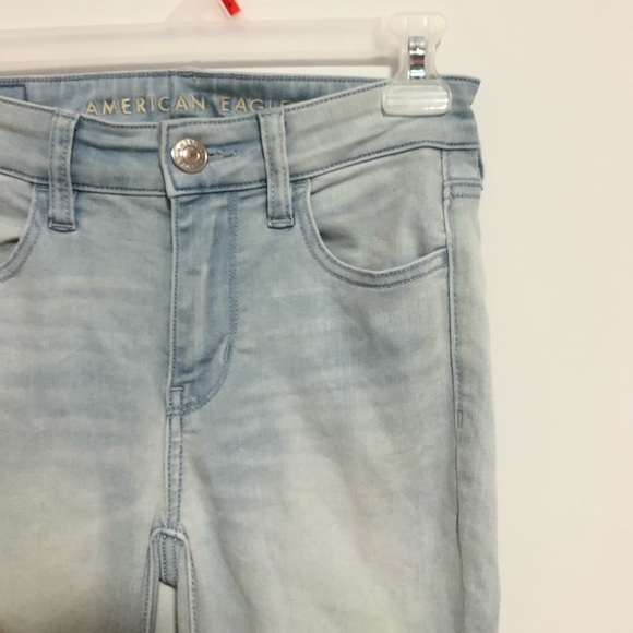 BRAND NEW AMERICAN EAGLE SKINNY JEANS - Picture 2 of 5